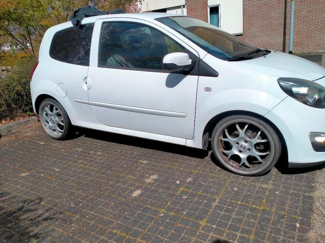 borbet bc 4x100 17inch en toyota aygo x, Auto-onderdelen, Banden en Velgen, Ophalen, Banden en Velgen, 17 inch, 165 mm