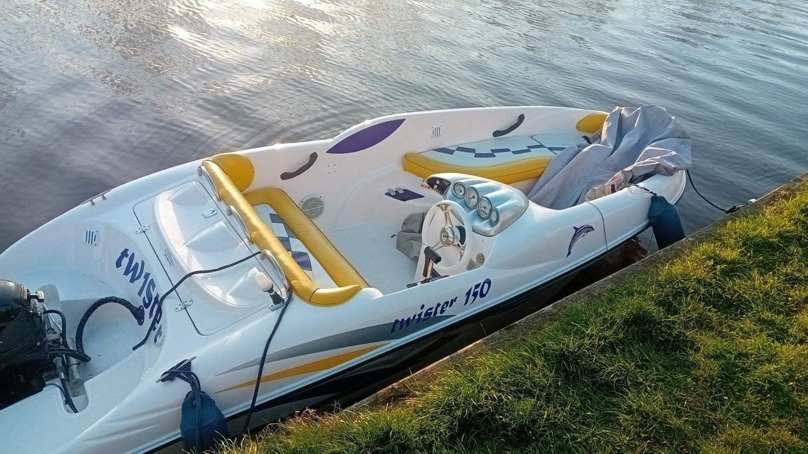 Fibrafort Twister 150  met 9,9 pk mercury  en trailer, Watersport en Boten, Overige merken, 4 m, Ophalen of Verzenden, Zo goed als nieuw