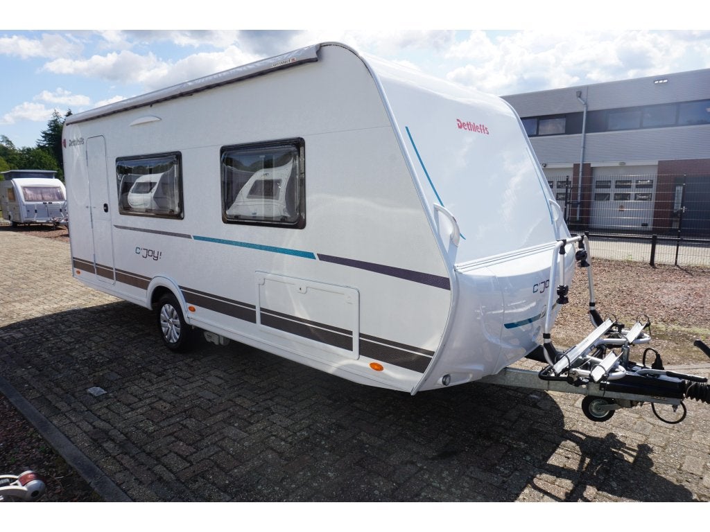 Dethleffs C'Joy 480 FSH +MOVER LUIFEL FIETSDRAGER, Caravans en Kamperen, Caravans, Bedrijf, Tot en met 3, Schokbreker, 1000 - 1250 kg