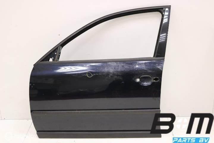 Portier links voor VW Passat 3B / 3BG Variant 3B4831051BE, Gebruikt