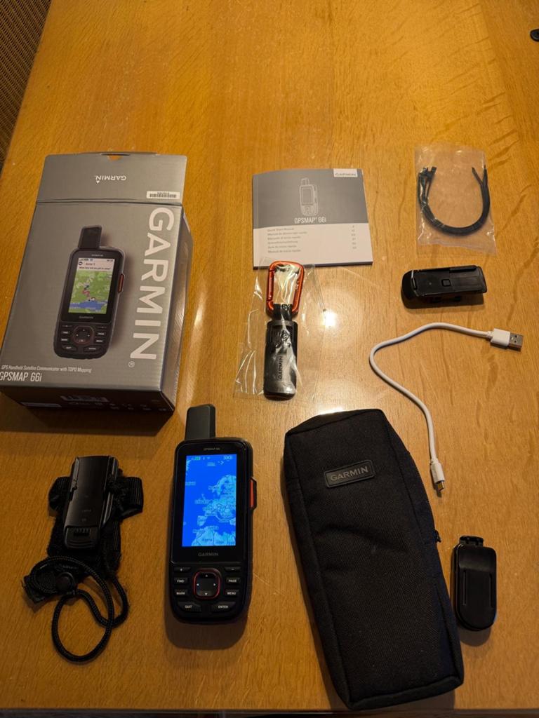 Garmin GPSMAP 66i veel toebehoren |Inreach, Sport en Fitness, Bergsport en Wandelen, Ophalen, Gebruikt, Navigatie of Gps