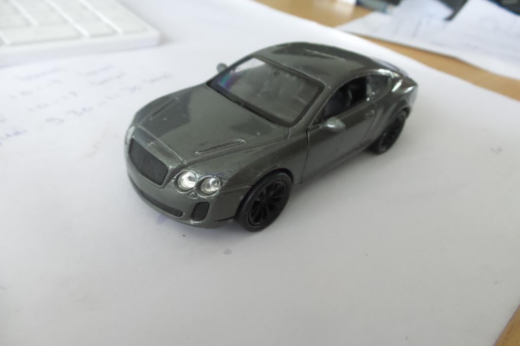 Welly Bentley Continental, Hobby en Vrije tijd, Modelauto's | 1:43, Ophalen of Verzenden, Zo goed als nieuw, Auto, Overige merken