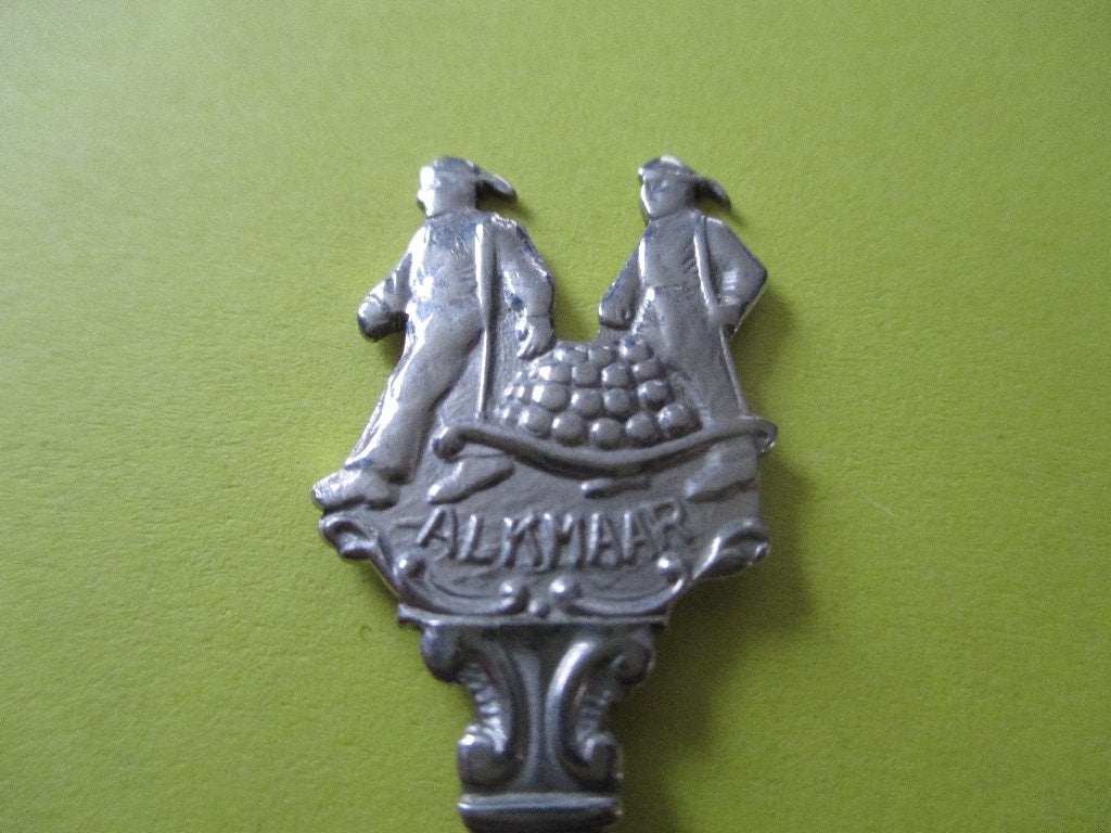 Lepeltje Alkmaar , kaasdragers, Verzenden, Zo goed als nieuw