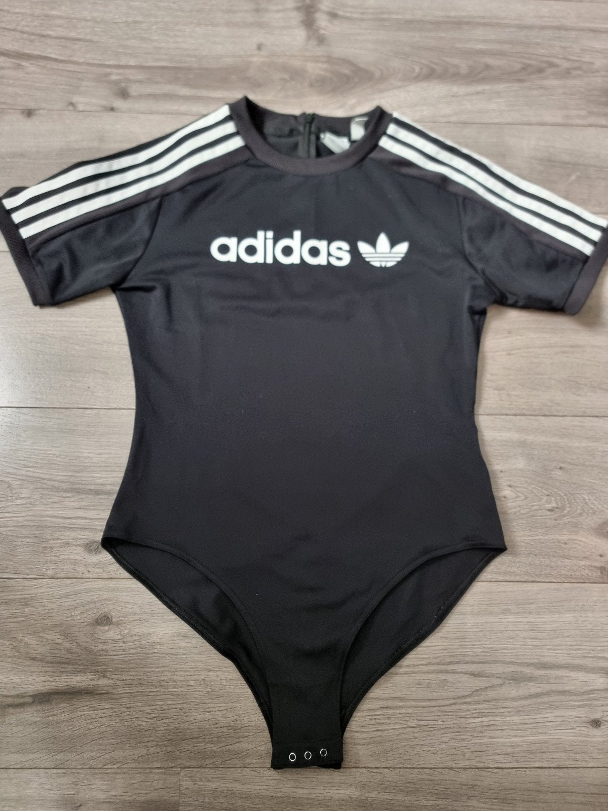 Zwart Adidas Jacquard Bodysuit Shirt, maat 42, Nieuw (RP), Ophalen of Verzenden, Nieuw, Zwart, Badpak