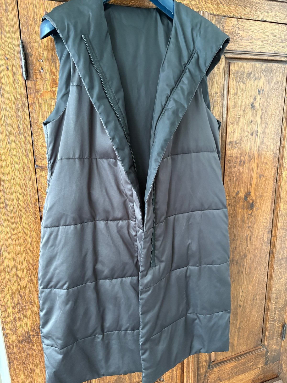 NUKUS bodywarmer mt.M bruin/zwart, Ophalen of Verzenden, Zo goed als nieuw, Maat 38/40 (M), Bruin