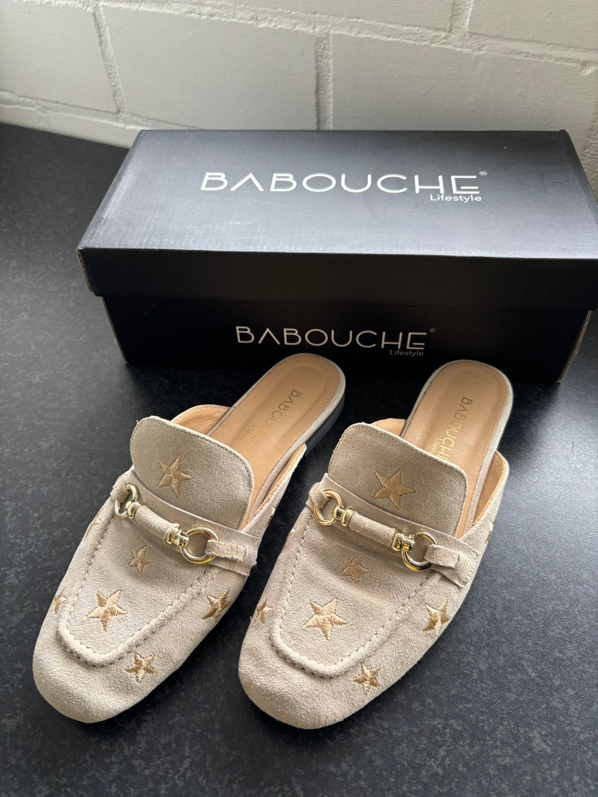 Zgan babouche instappers/muiltjes maat 38 3 keer gedragen, Ophalen, Beige, Sandalen of Muiltjes, Zo goed als nieuw