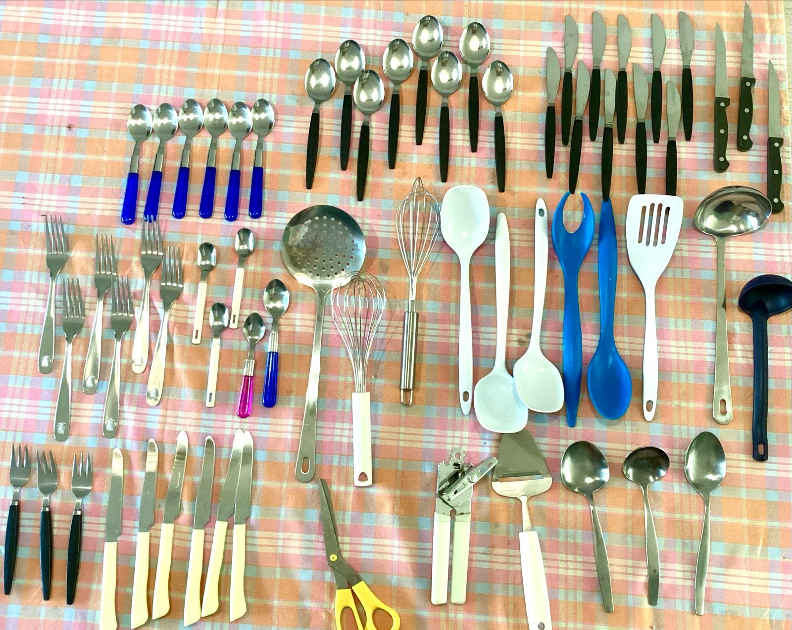 Uitgebreide set “camping” bestek en keukengerei, Caravans en Kamperen, Ophalen of Verzenden