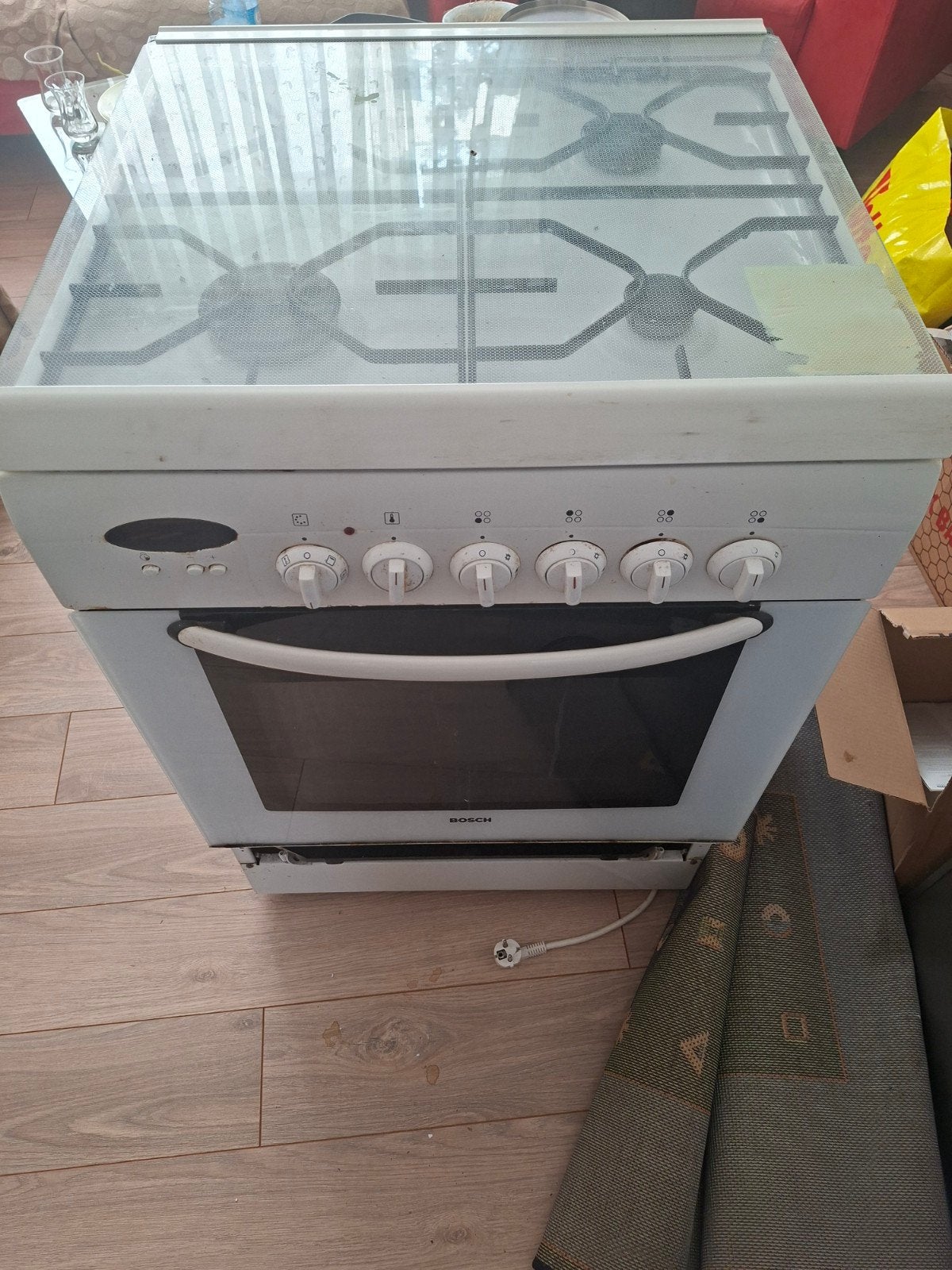 Bosch Vrijstaand Gasfornuis met Oven - Gebruikt, Ophalen, Gebruikt, 60 cm of meer, 4 kookzones