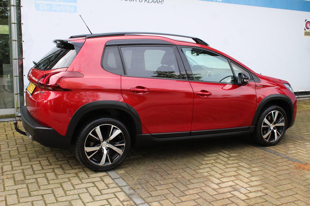 Peugeot 2008 1.2 PureTech GT-line | Incl. 12 maanden Garanti, Voorwielaandrijving, Met garantie (alle), Leder en Stof, Origineel Nederlands