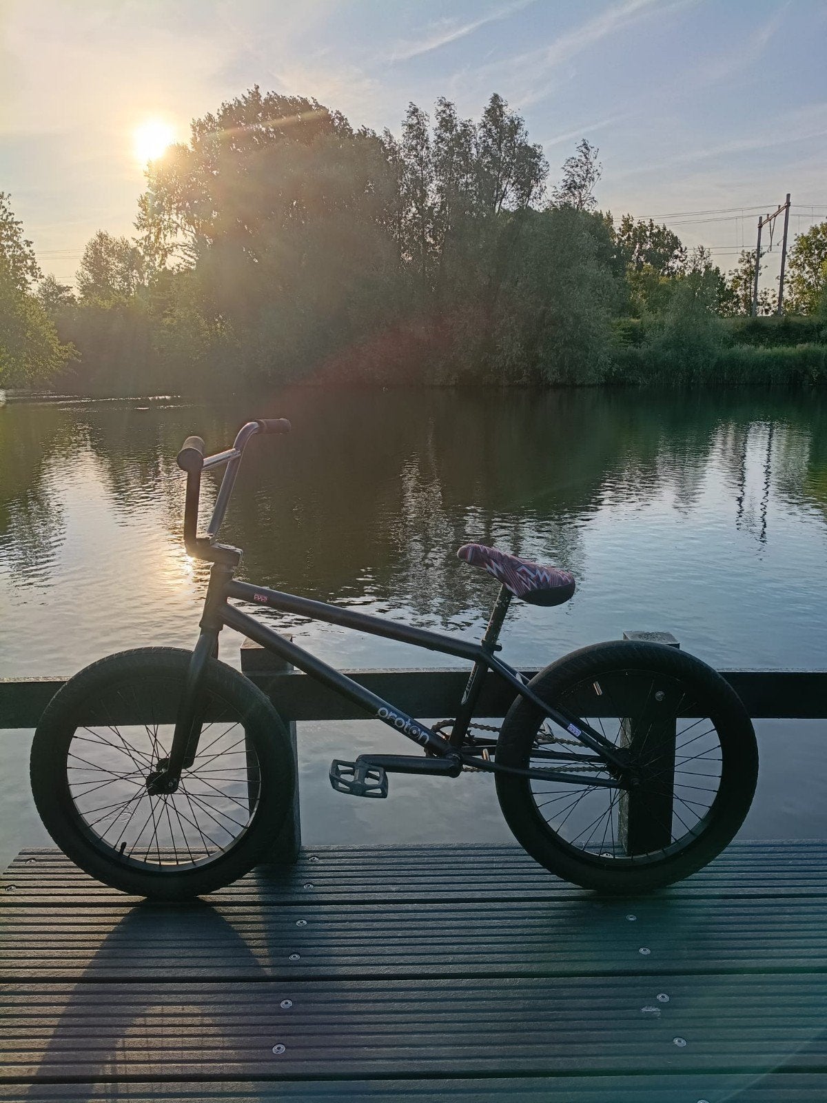 Flybikes Proton BMX 21 inch zwart met custom onderdelen, Ophalen, Chroom