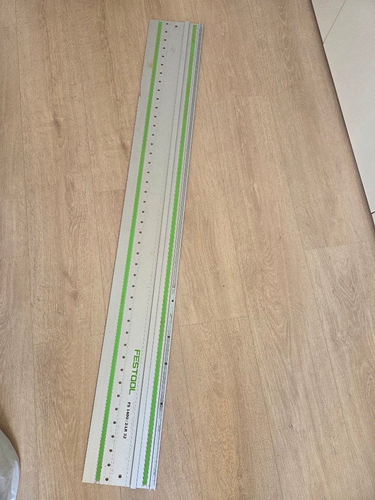 Festool Geleiderail FS 1400/2-LR 32 (met gatenrij), Gebruikt, Invalzaag, Ophalen of Verzenden, 30 tot 70 mm