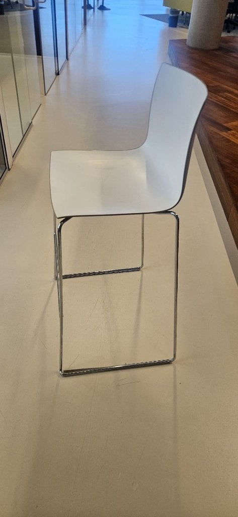 Barkruk Catifa 46 van Arper, 5 krukken of meer, Ophalen, Zo goed als nieuw, 60 tot 90 cm