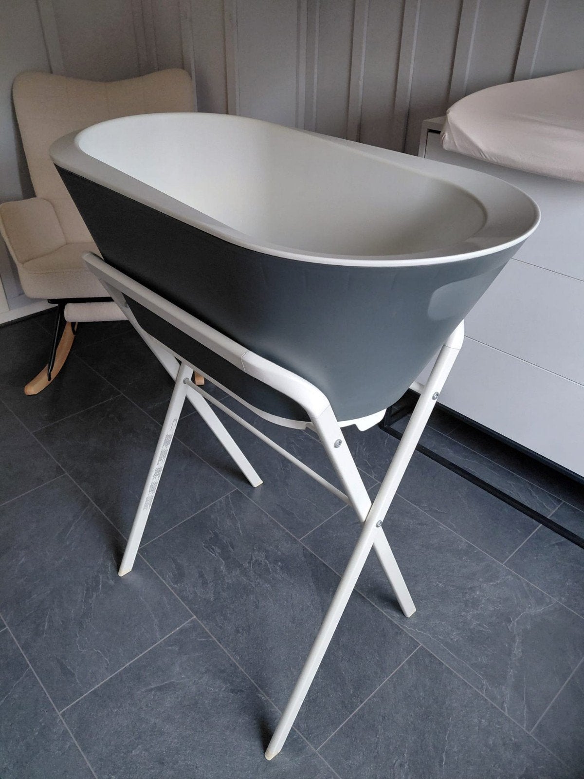 hoppop babybadje met standaard antraciet, Zo goed als nieuw, Badje, Standaard, Ophalen