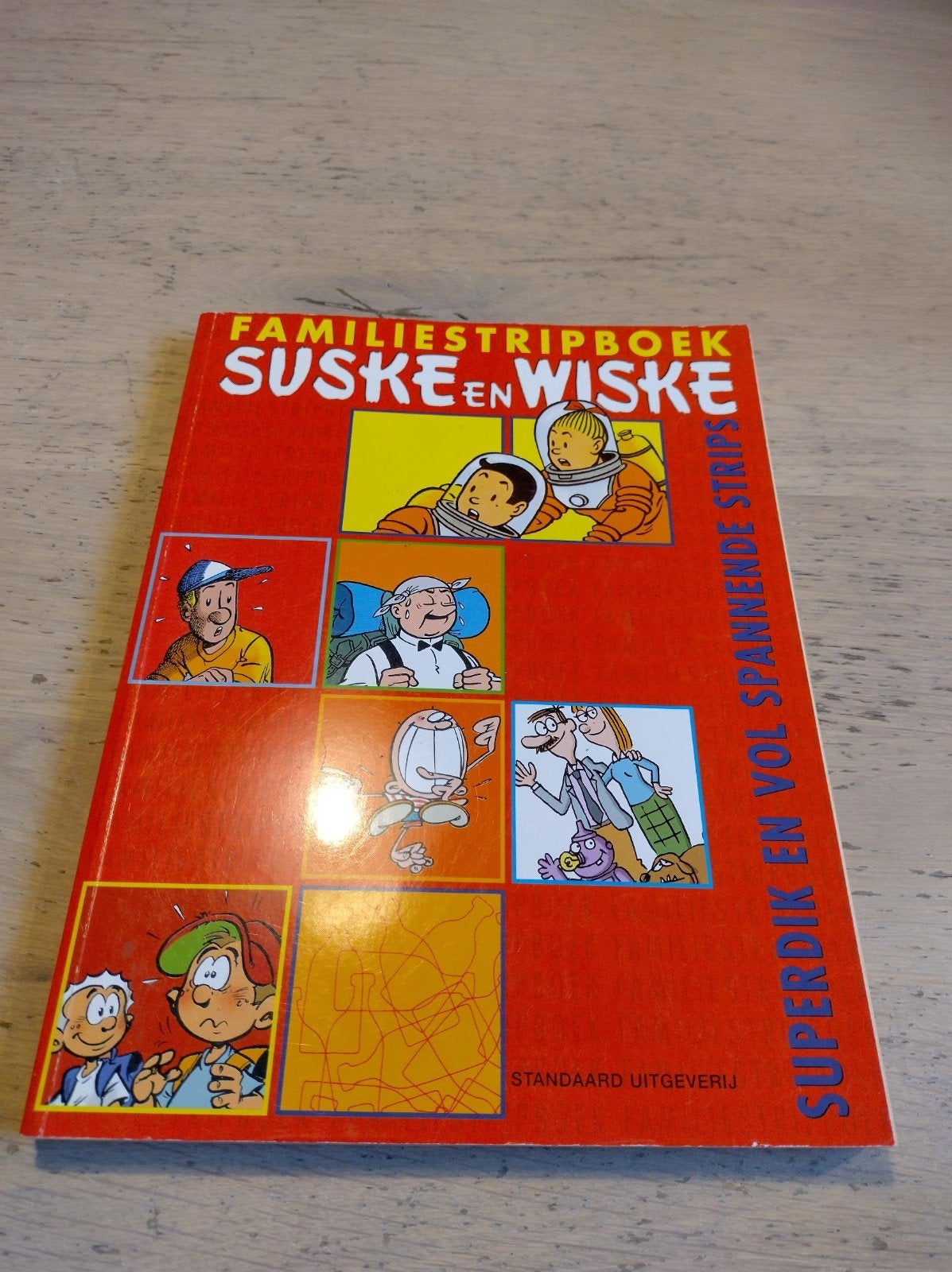Suske en Wiske Familiestripboek, Boeken, Stripboeken, Ophalen of Verzenden