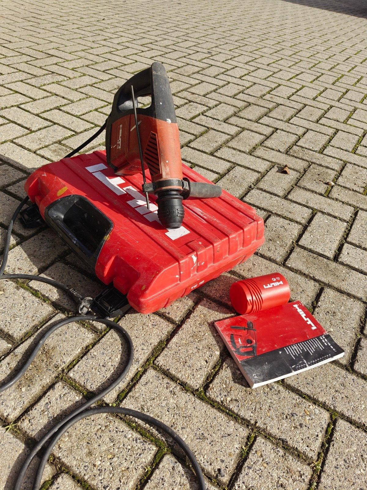 Hilti TE 16 Boorhamer met koffer en boren, Boor- en/of Breekhamer, Ophalen of Verzenden, Klopboormechanisme, Gebruikt