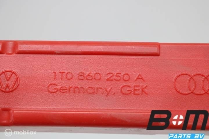 Gevarendriehoek Audi Q7 4M 1T0860250A, Gebruikt