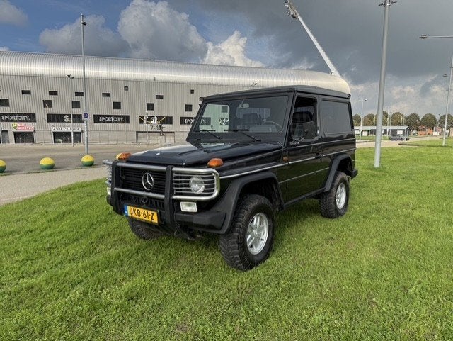 Mercedes-Benz 230GE G-klasse classic, Stof, G-Klasse, Bedrijf, Grijs