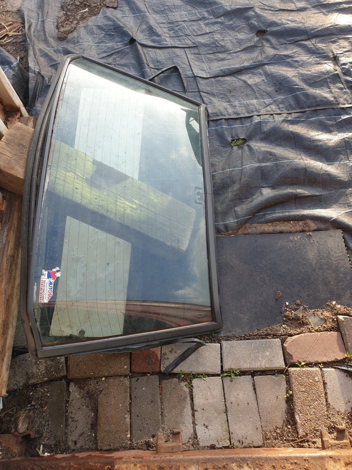 Achterruit voor auto - Gebruikt w201 190E 190D, Ophalen of Verzenden, Gebruikt