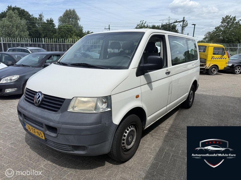 Volkswagen Transporter Kombi 1.9 TDI 9 Persoons EXPORT, Auto's, Voorwielaandrijving, Gebruikt, Wit, Origineel Nederlands