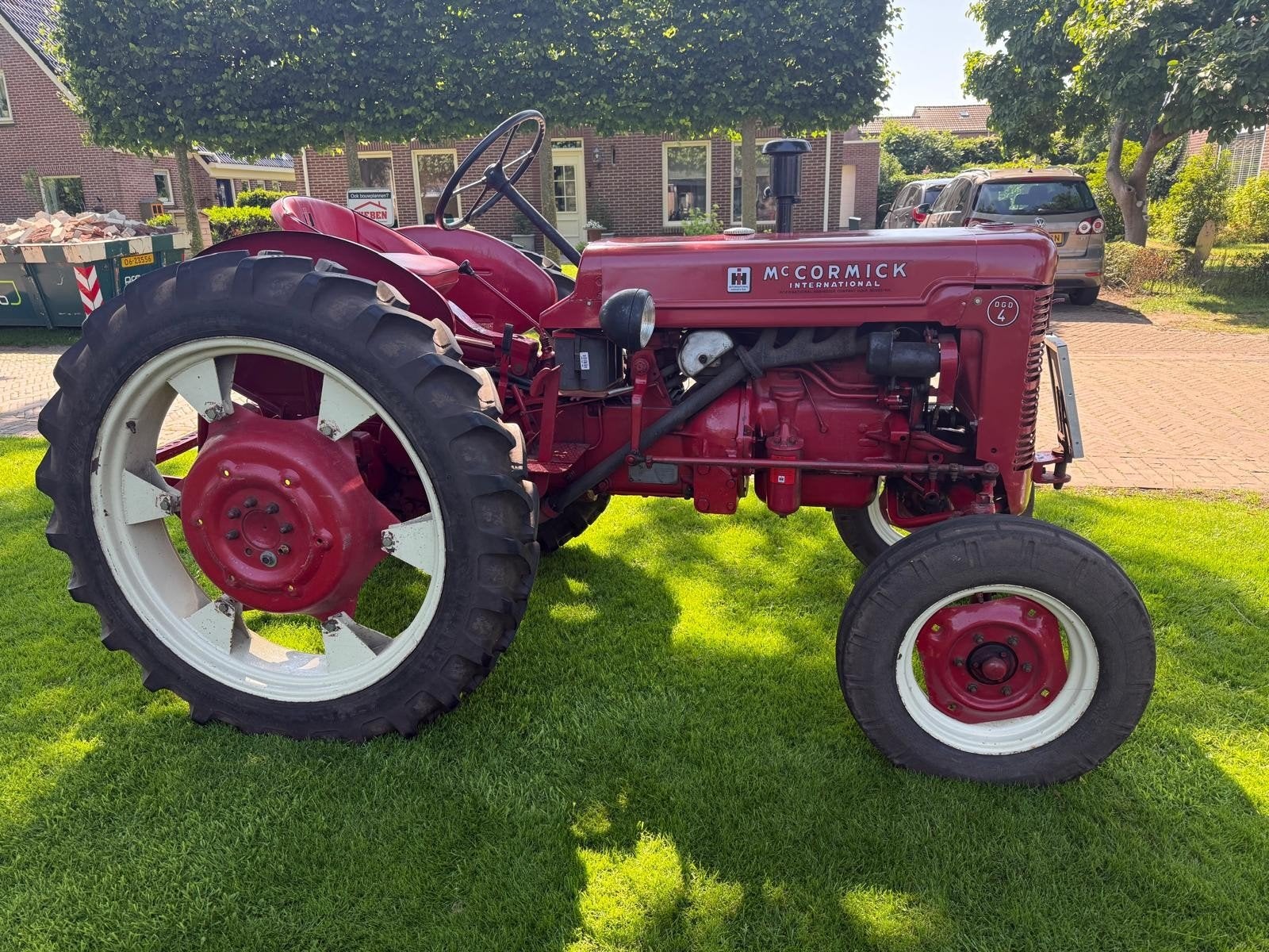 Mc Farmall Cormick DGD 4 in nette staat., Ophalen, Oldtimer, McCormick, Tot 80 Pk