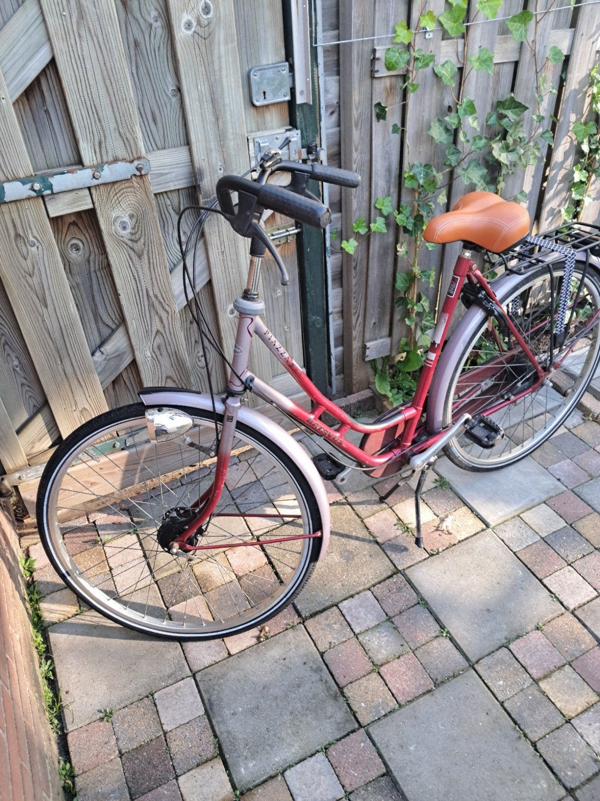 kinder fiets 26inch  mooi fiets, Ophalen, Zo goed als nieuw, Handrem