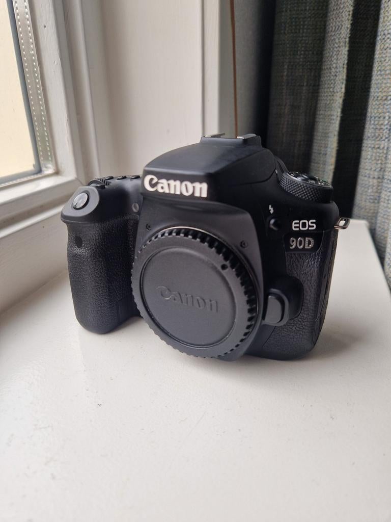 Canon EOS 90D DSLR Camera Body, Gebruikt, Spiegelreflex, Canon, Ophalen of Verzenden
