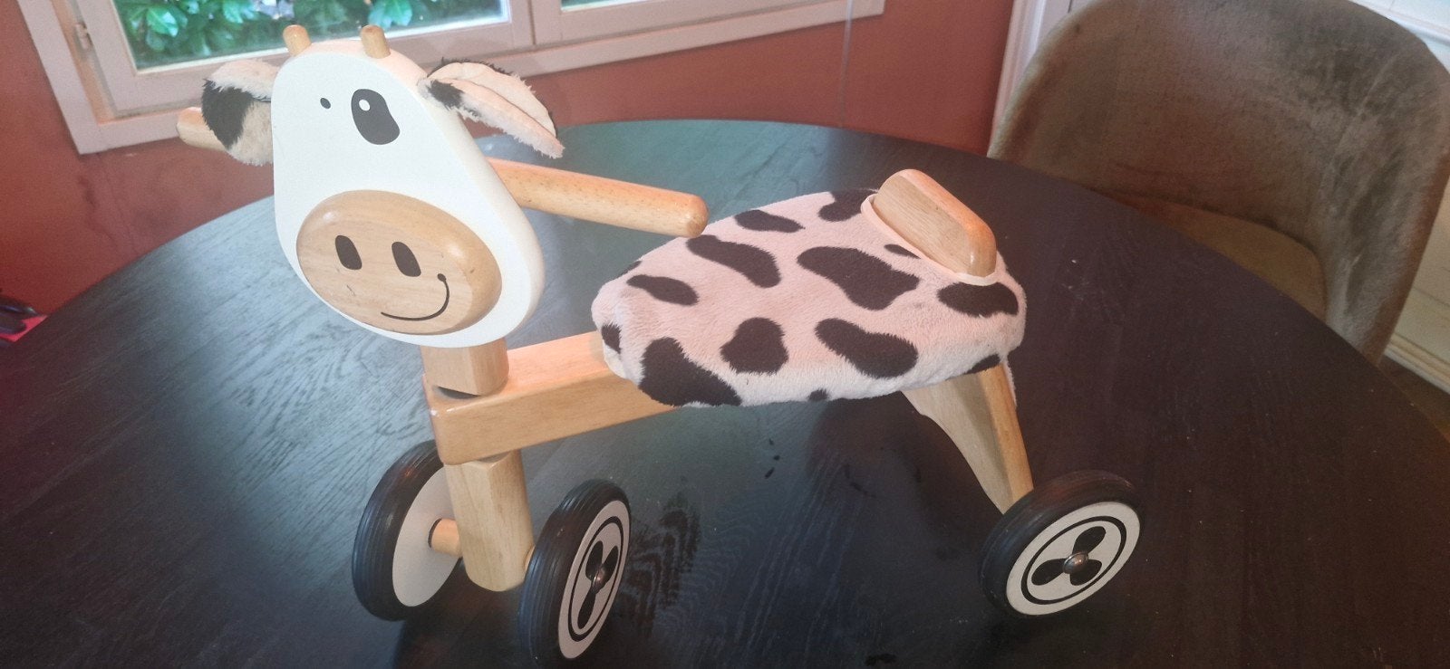 Houten loopfiets koe - I'm Toy, Ophalen, Zo goed als nieuw, Loopfiets