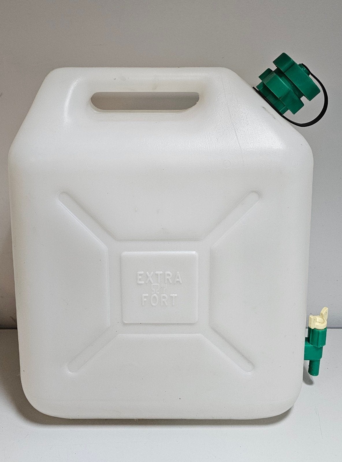 Witte jerrycan 20 l voor water met kraantje - 20 liter, Ophalen of Verzenden