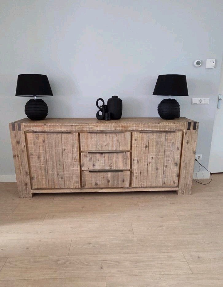 Dressoir kast Bassano van Pronto Wonen, Ophalen, Zo goed als nieuw