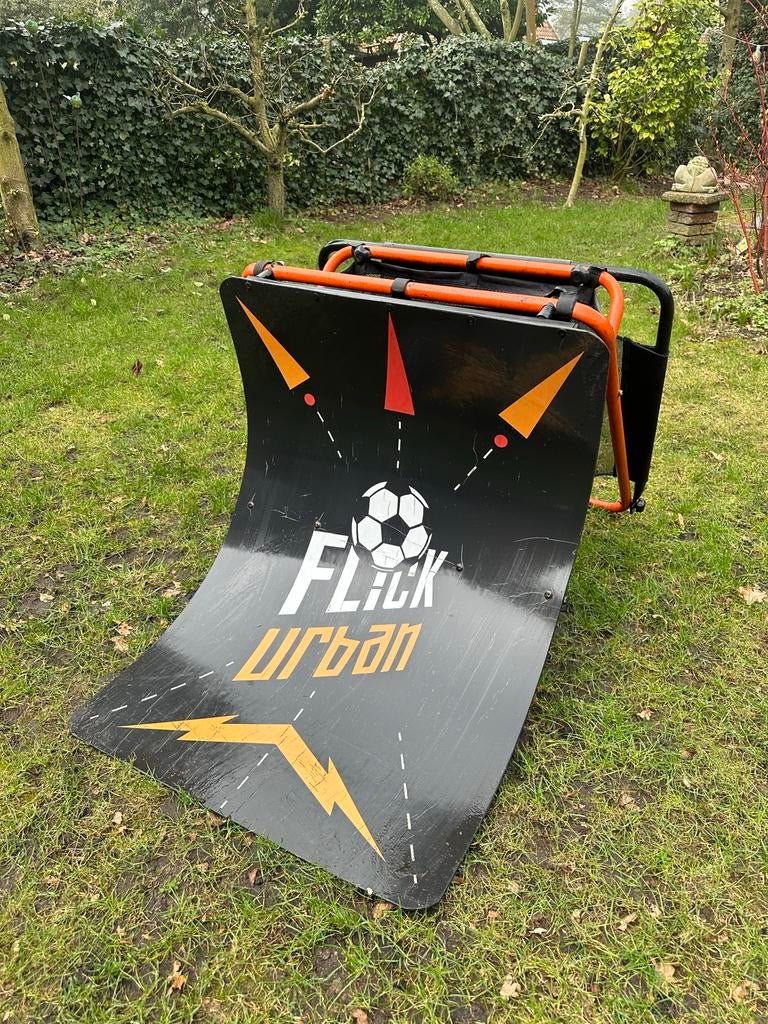 Urban Flick voetbal trainer bouncer, Ophalen, Gebruikt, Overige typen