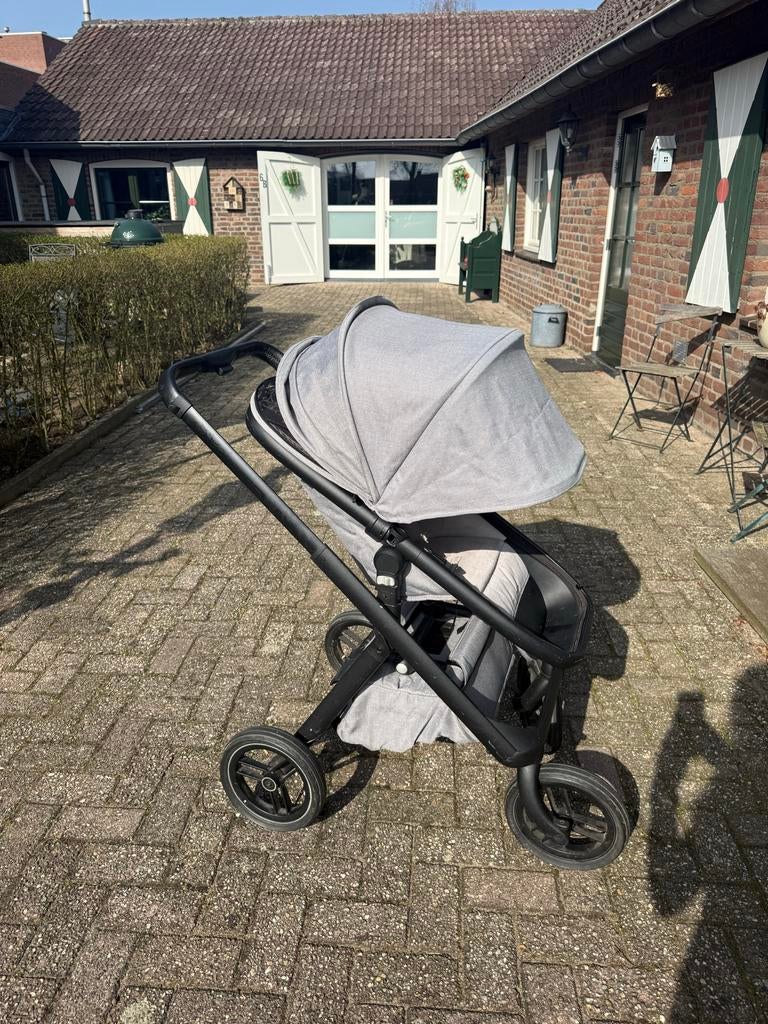 Dubatti One E5 kinderwagen - Complete set, Gebruikt, Combiwagen, Met reiswieg, Ophalen