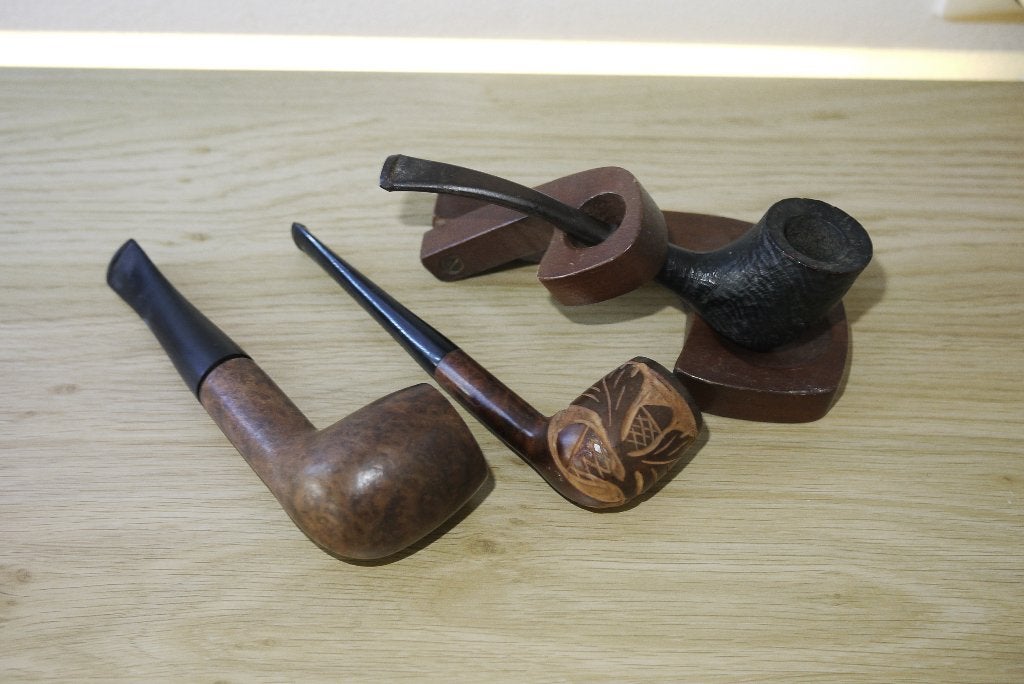 pijp jaren 40 / 50 enz. set van 3 met houten houder, Verzamelen, Ophalen of Verzenden, Zo goed als nieuw, (Water)pijp