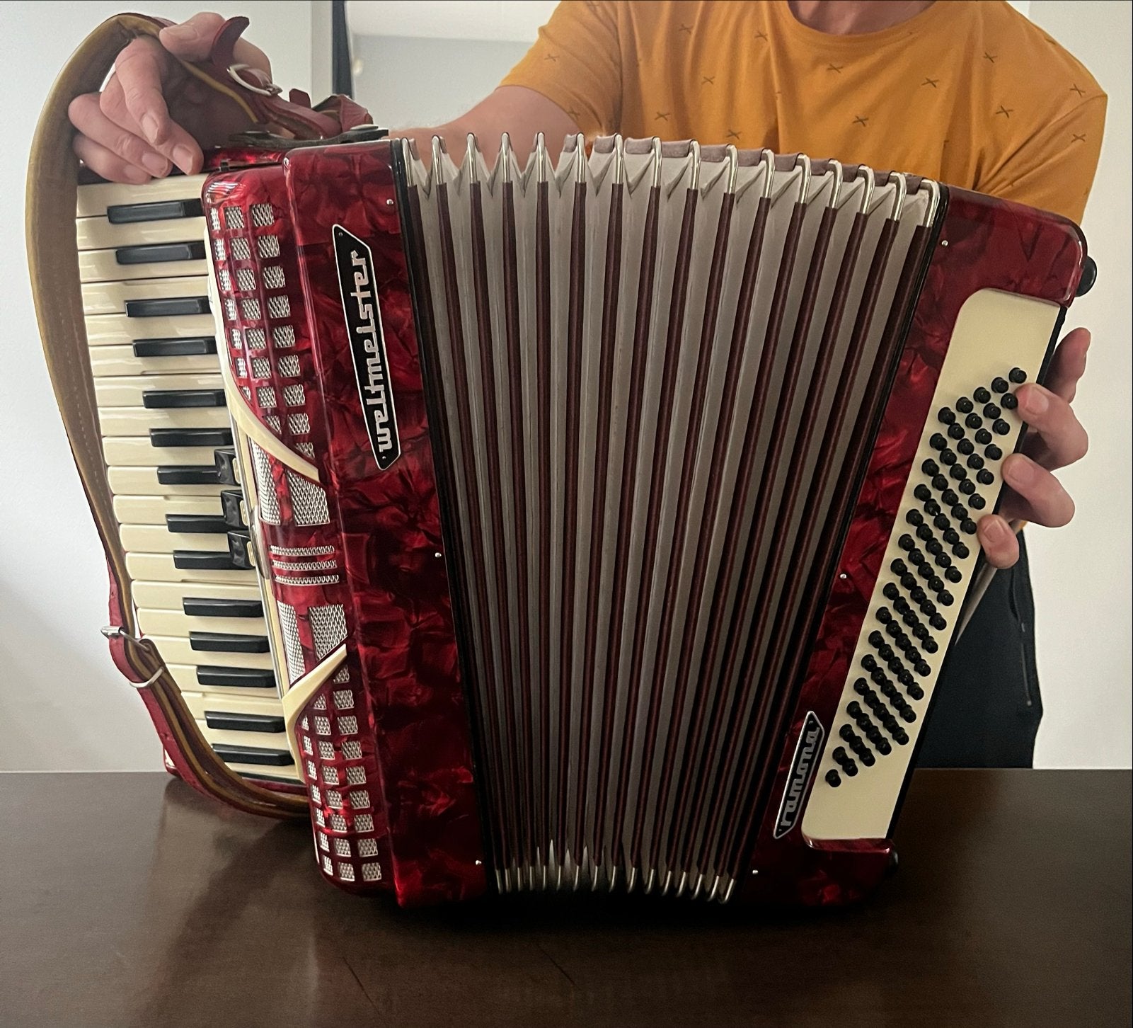 Weltmeister Ramona Toetsaccordeon met Koffer, Muziek en Instrumenten, Gebruikt, 80-bas, Met koffer, Weltmeister