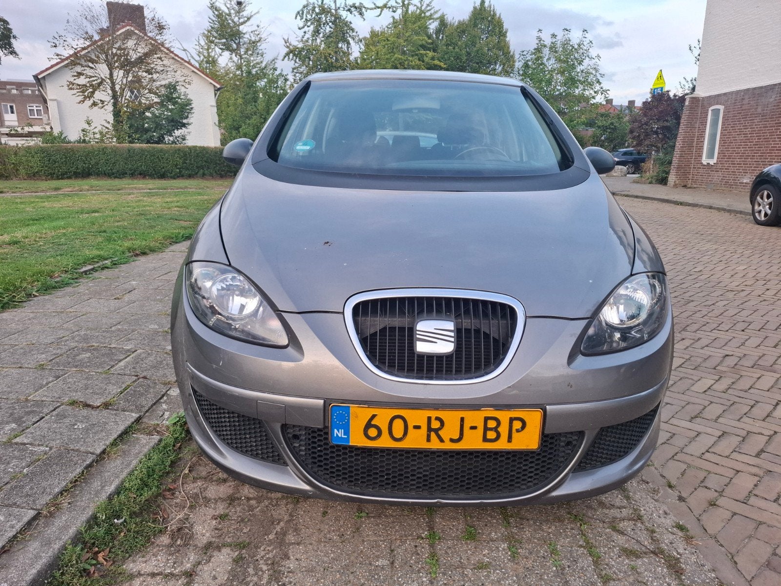 Seat Altea 1.6 75KW 2005 Grijs, Auto's, Seat, Stof, 4 cilinders, Metallic lak, 1200 kg