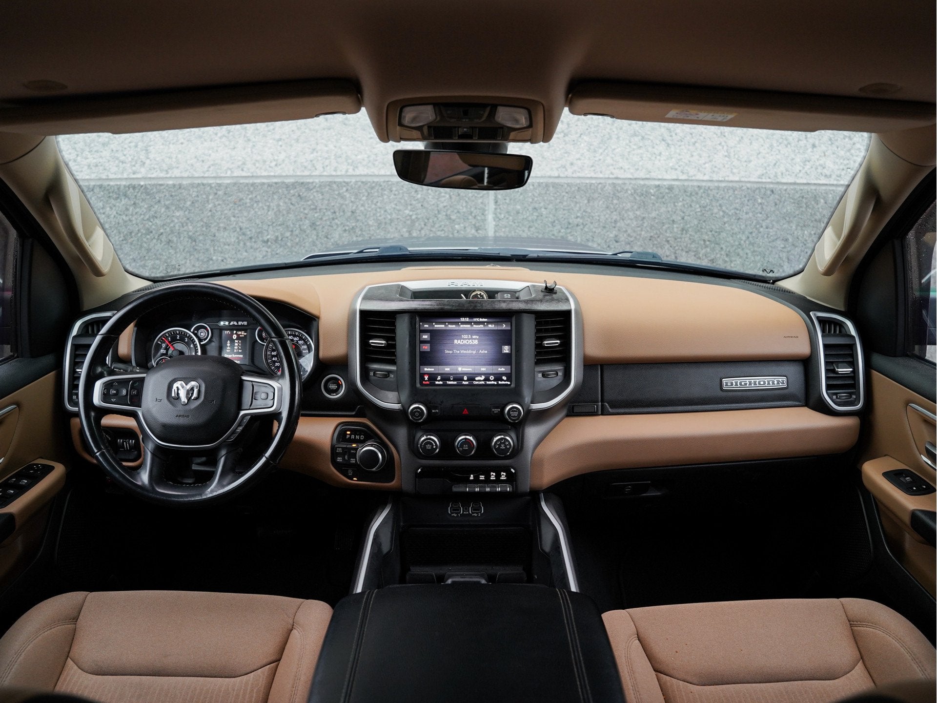 Dodge Ram 1500 Big Horn CrewCab Pentastar 3.6L V6 | Guerilla, Auto's, Automaat, 2382 kg, Stof, Gebruikt
