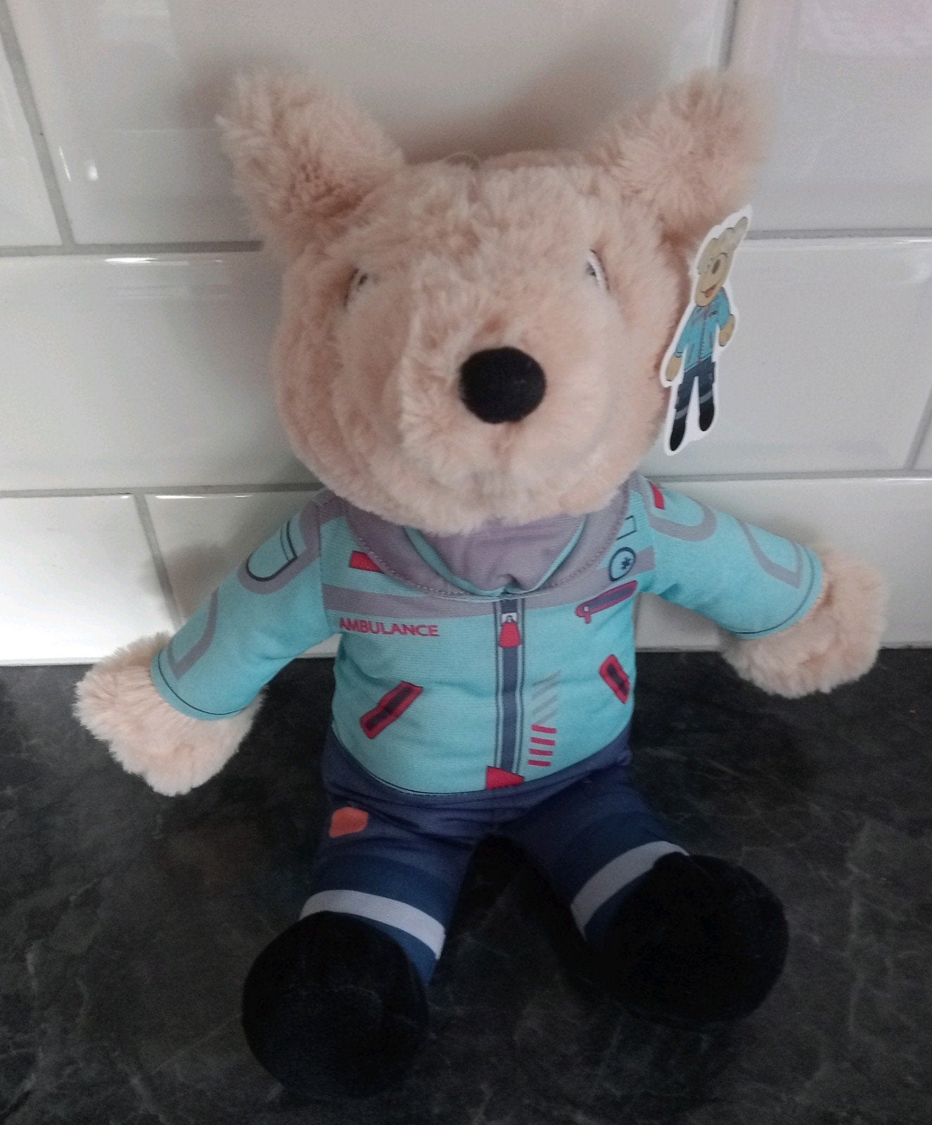 Knuffel handpop in Ambulance Uniform - Zo goed als nieuw, Ophalen, Overige merken, Overige karakters, Hond