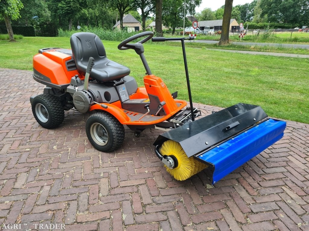Veegborstel borstel bezem frontbezem Husqvarna Rider., Ophalen, Gebruikt, -, Niet opgegeven