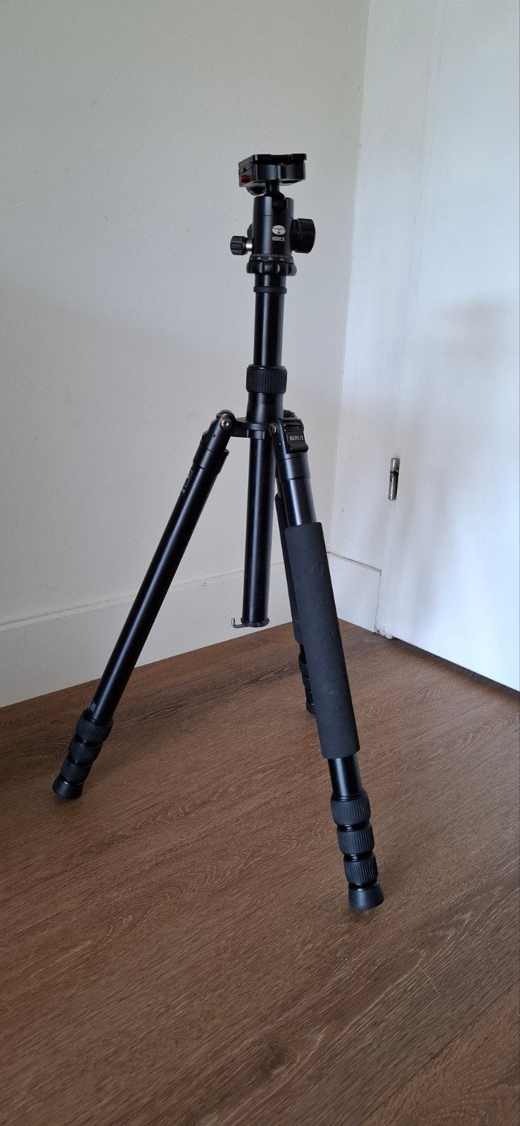 Professionele Sirui Statiefset N-2004KX met G-10X Balhoofd, Zo goed als nieuw, 150 tot 175 cm, Monopod functie, Sirui
