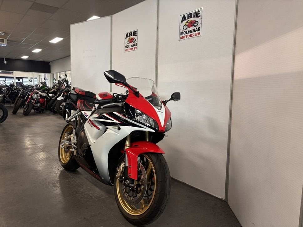 Honda CBR 1000 RR (bj 2007), Motoren, Motoren | Honda, HONDA, 4 cilinders, Bedrijf, Onbekend