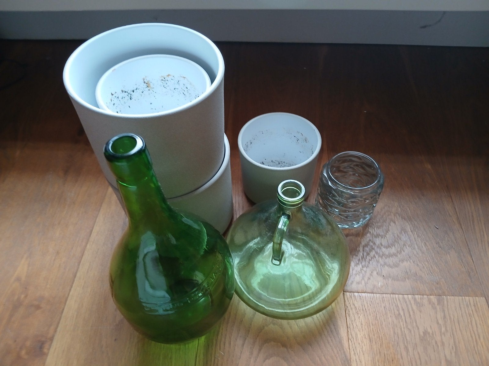 Diverse glazen flessen en potten, inclusief bloempotten, Ophalen of Verzenden