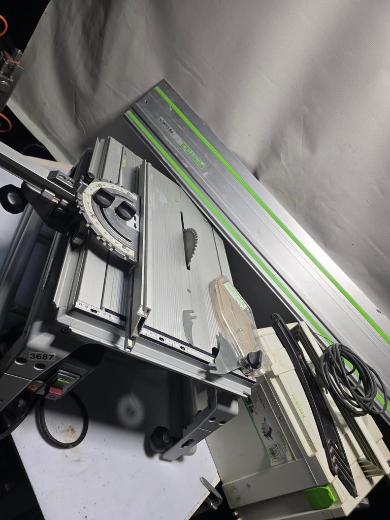 Festool tafelzaag met invalzaag in liniaal 1400mm, Ophalen of Verzenden, Festool, N.v.t, N.v.t