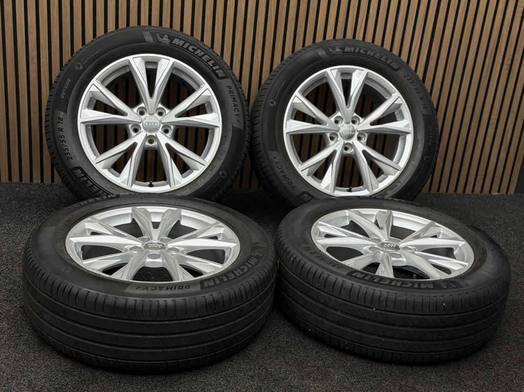 Originele 18 inch Audi Q3 83A 5x112 ET43 Michelin 235/55/18, Auto-onderdelen, Ophalen, 18 inch, ., Banden en Velgen
