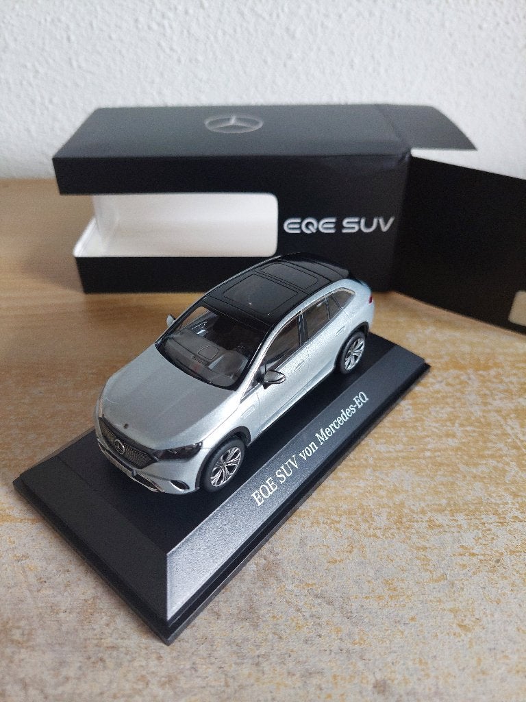 1/43 - M Spark/ Minimax - Mercedes Benz EQE SUV Tech Silver, Ophalen of Verzenden, Nieuw, Auto, Overige merken
