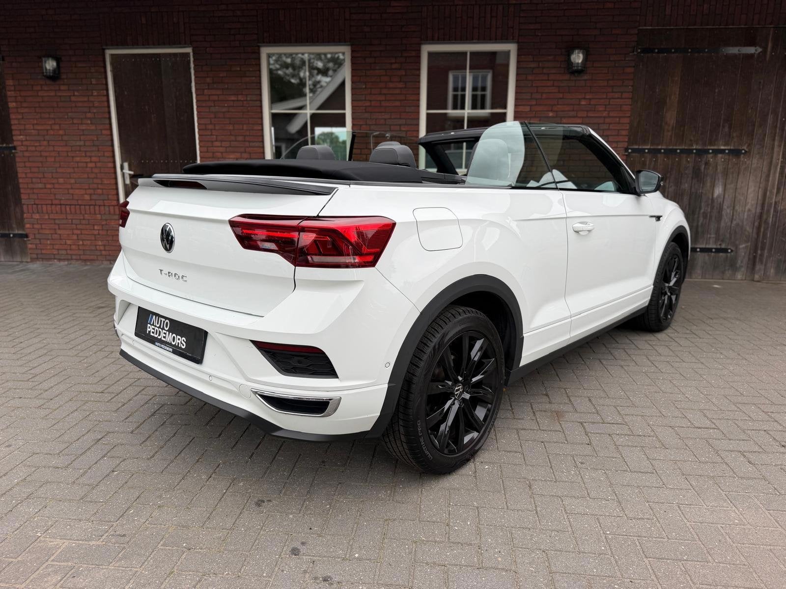 Volkswagen T-Roc Cabrio 1.5 TSI R-Line | ACC| Camera| Virtua, Auto's, 4 cilinders, Wit, 1438 kg, Bedrijf