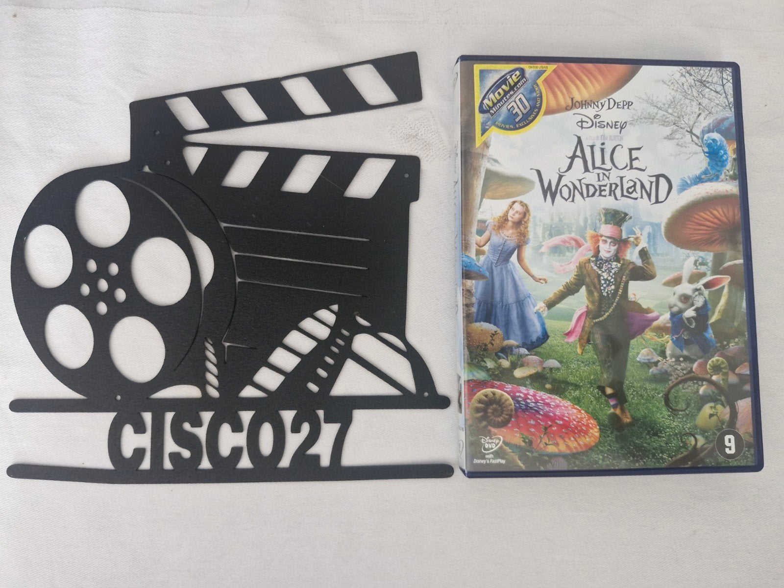 Alice in Wonderland, Ophalen of Verzenden, Zo goed als nieuw, Nederlands, Vanaf 9 jaar