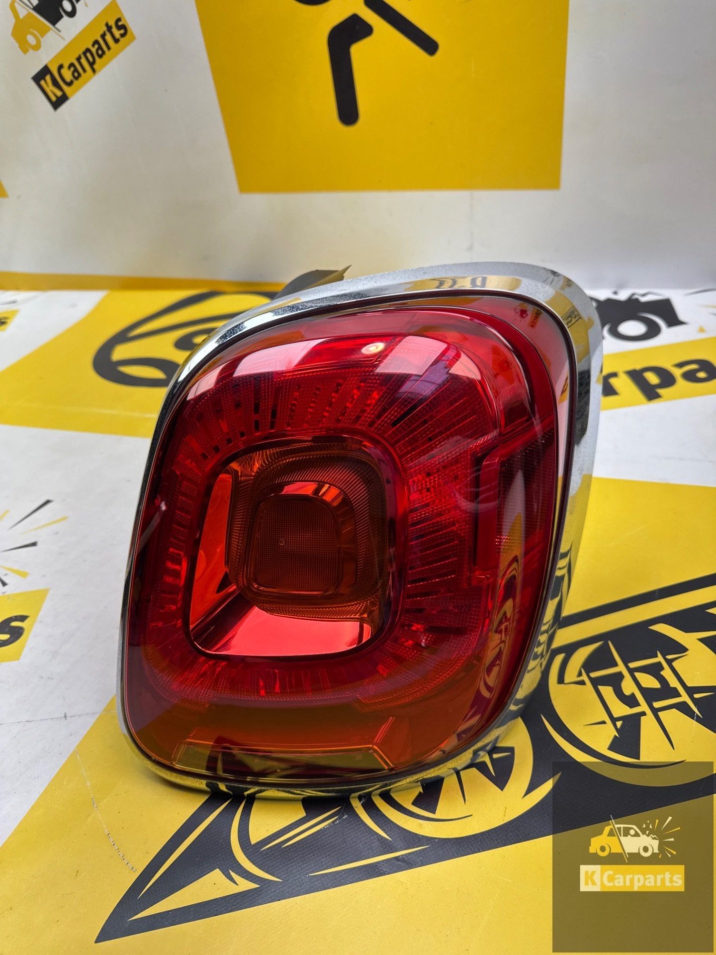 Fiat 500X Achterlicht Rechts Origineel 51937411 Lamp, Gebruikt, Stellantis Europe S.p.A., Ophalen of Verzenden, Info@stellantis.com