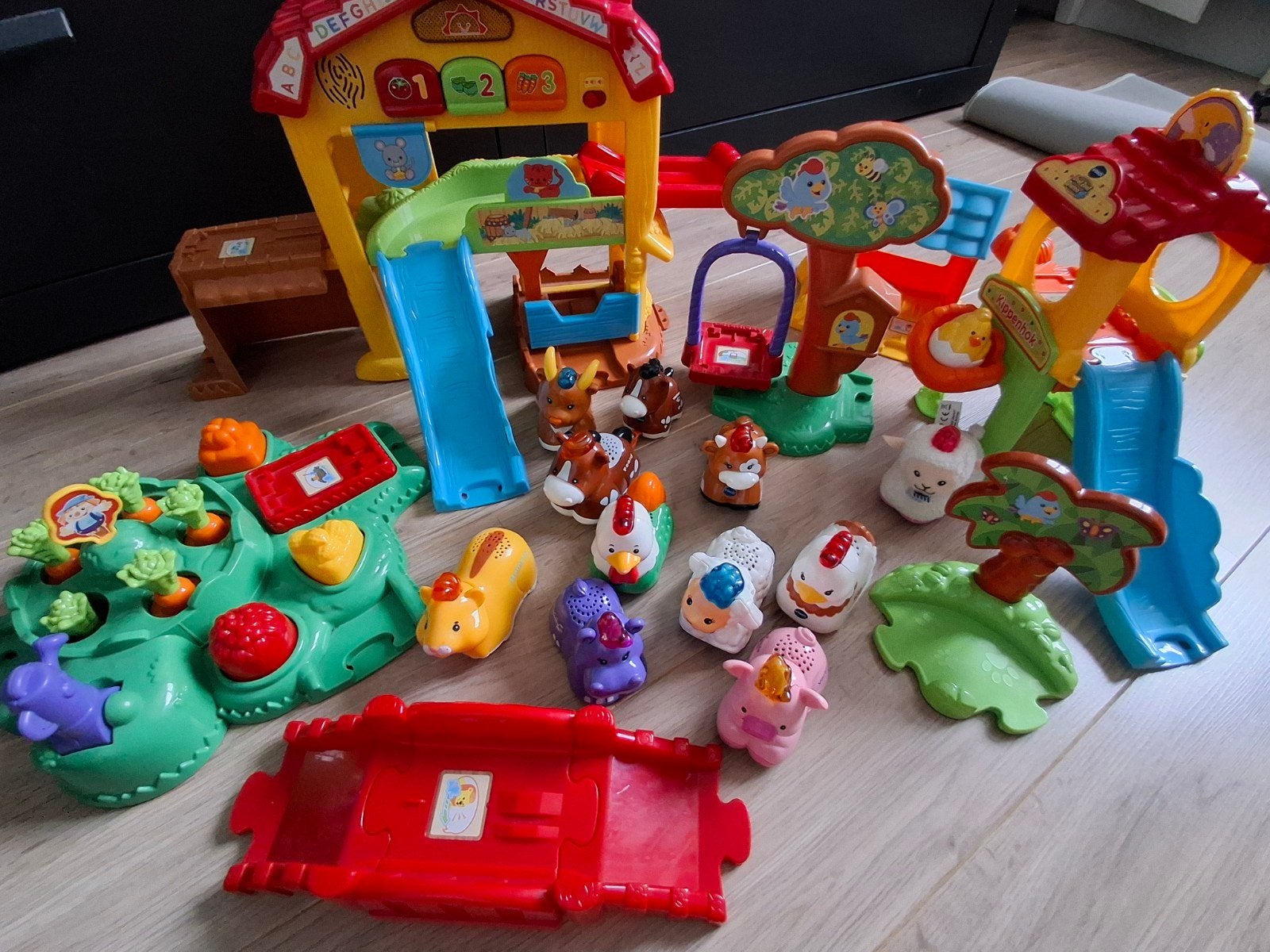 VTech zoef zoef dieren met baan, Ophalen, Zo goed als nieuw, 6 maanden tot 2 jaar