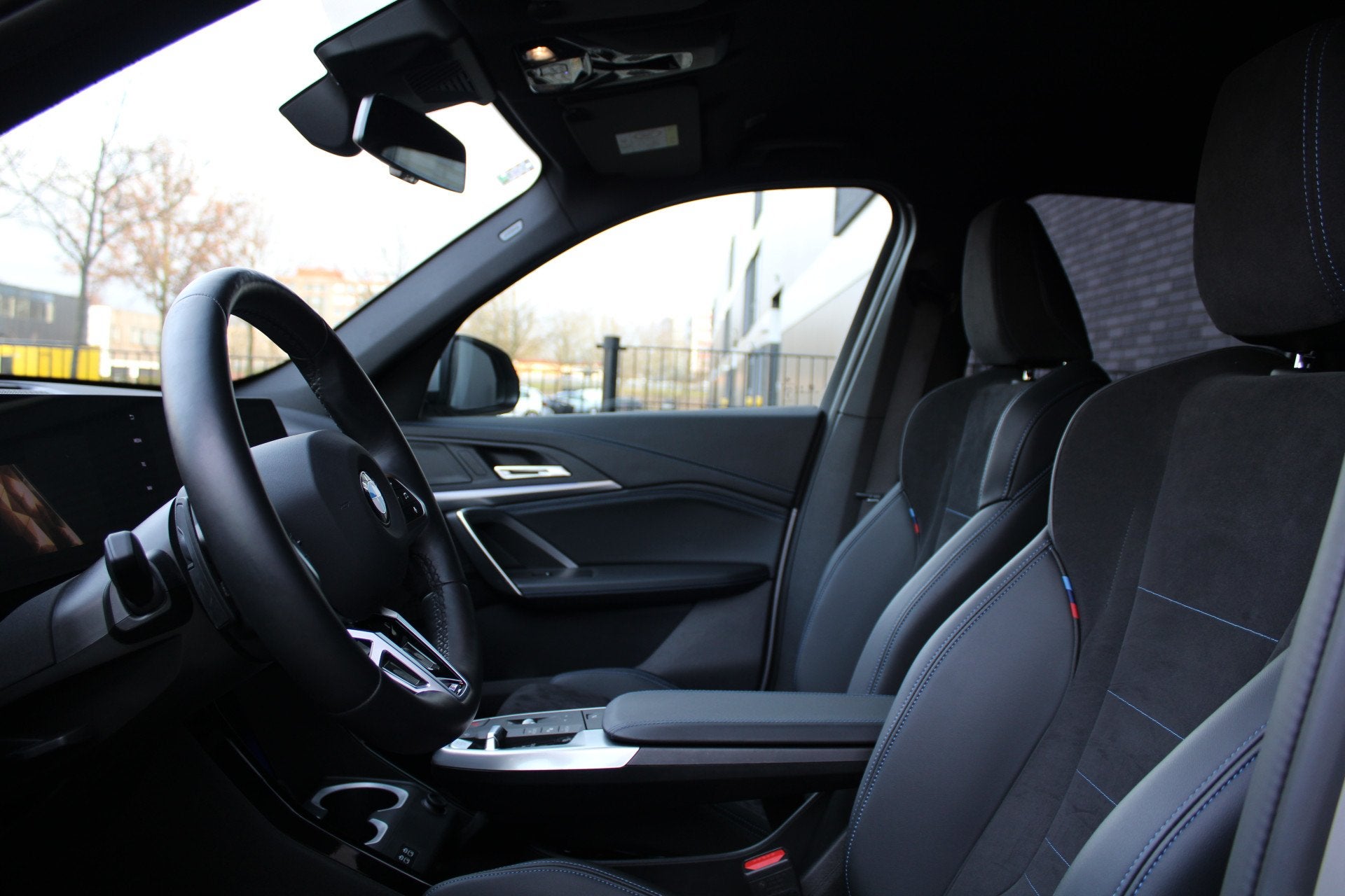 Foto 15 van BMW X1 sDrive20i | BTW | M-SPORT | KEYLESS | HUD | 360 CAM |