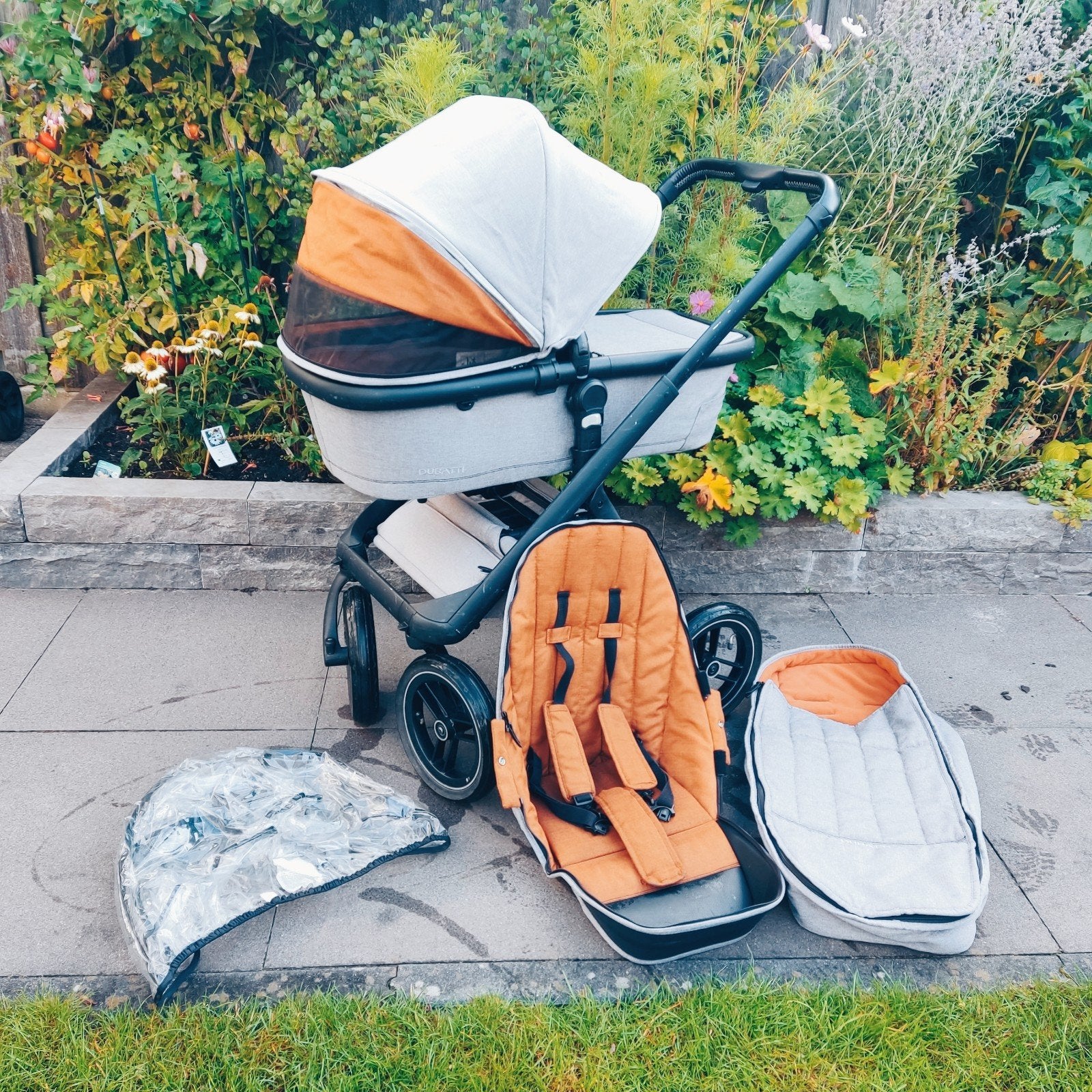 Dubatti kinderwagen, Ophalen, Gebruikt, Overige merken, Luchtbanden