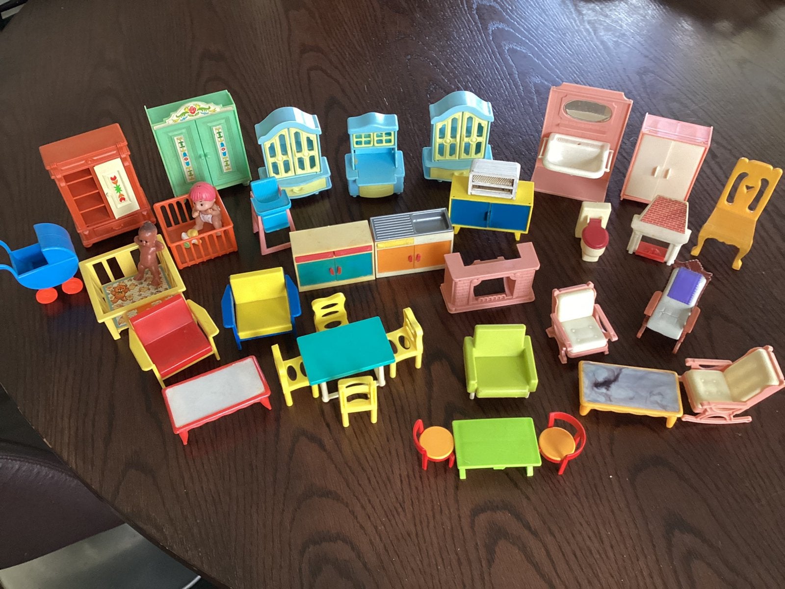Oude vintage poppenhuismeubeltjes, Ophalen of Verzenden, Zo goed als nieuw, Poppenhuis